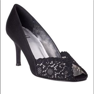 Stuart Weitzman Chantelle Black Satin Lace Pumps